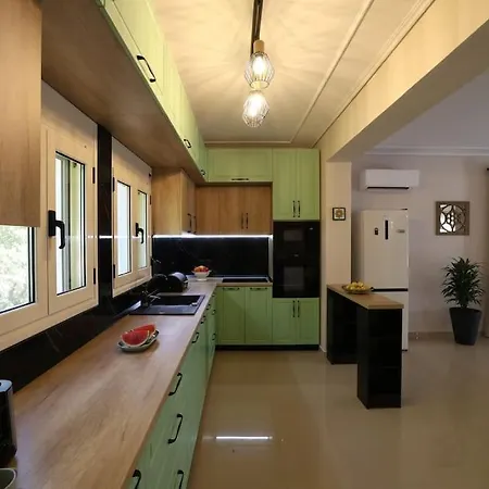 Sumelia Villa